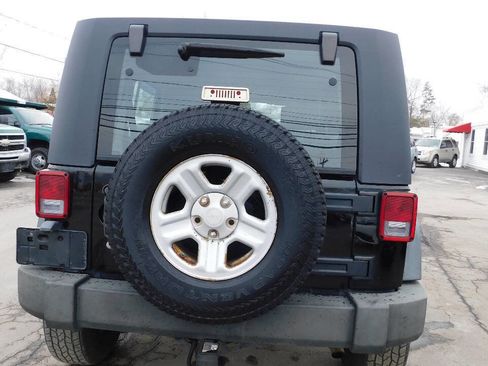 Used 2008 Jeep Wrangler Unlimited X image 27