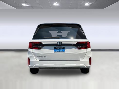 New 2026 Honda Odyssey EX-L image 9