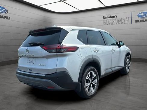 Used 2021 Nissan Rogue SV AWD/4WD image 5