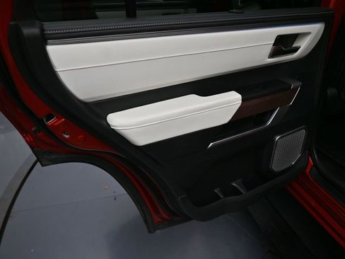 Used 2023 Toyota Sequoia Capstone image 33