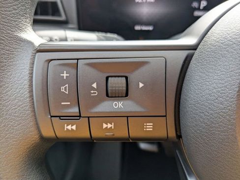 New 2026 Nissan Kicks SV w/ SV Premium Package FWD image 16