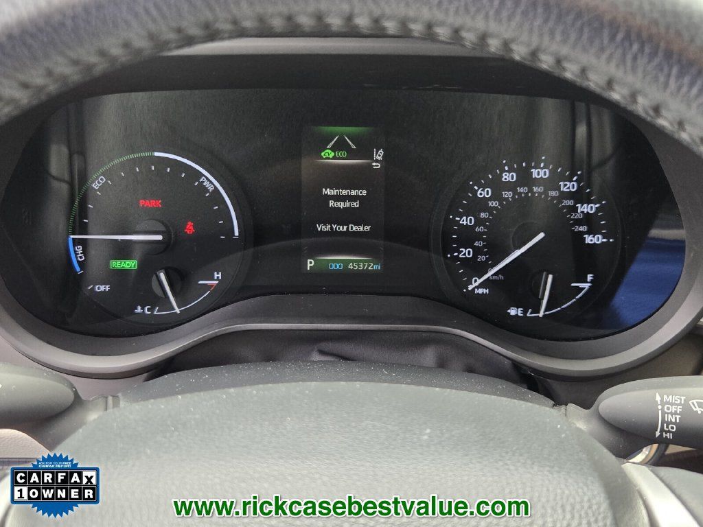 Used 2024 Toyota Sienna XLE FWD image 27