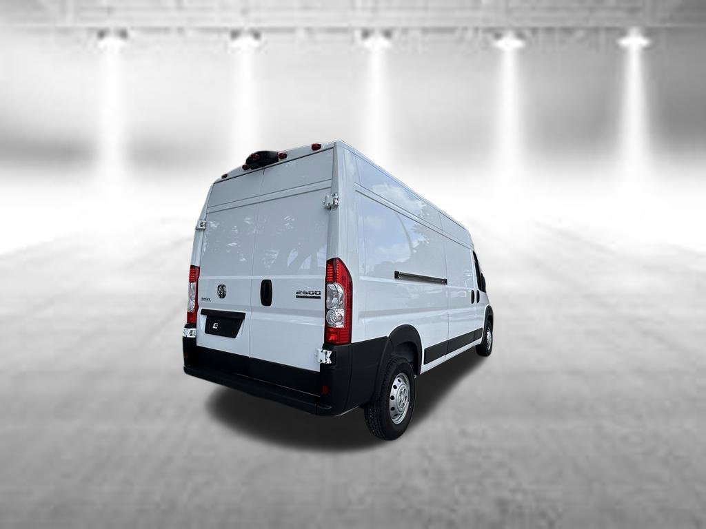 Used 2023 RAM ProMaster 2500 FWD image 7