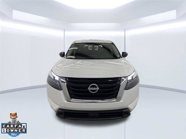 Used 2025 Nissan Pathfinder S FWD image 26