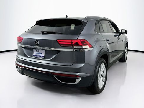 Used 2023 Volkswagen Atlas Cross Sport SE FWD image 5