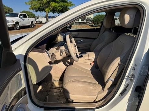 Used 2019 Mercedes-Benz S 450 Sedan image 16