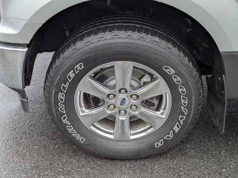 Certified 2019 Ford F150 XLT w/ Equipment Group 302A Luxury AWD/4WD image 23