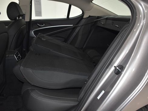 New 2026 Genesis G70 2.5T image 24