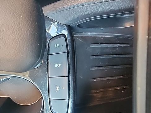 Used 2023 Chevrolet TrailBlazer LS image 28