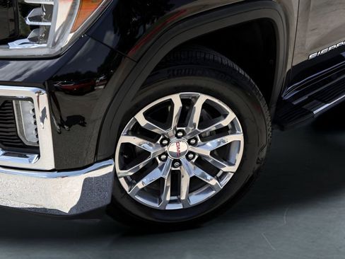 Used 2020 GMC Sierra 1500 SLT RWD image 4