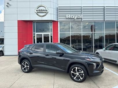 Used 2025 Chevrolet Trax RS w/ Driver Confidence Package