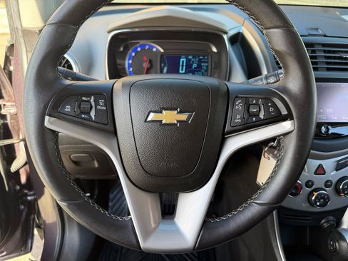 Used 2016 Chevrolet Trax LT w/ LT Convenience Package image 28