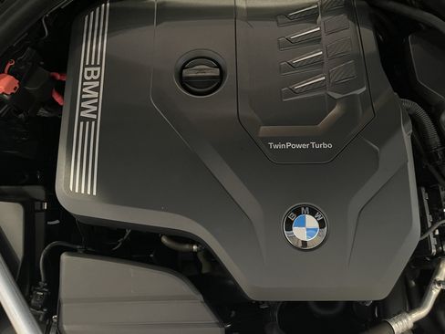 Certified 2024 BMW 430i xDrive Convertible w/ M Sport Package AWD/4WD image 22