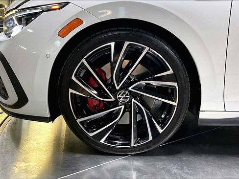 Used 2024 Volkswagen GTI Autobahn image 13