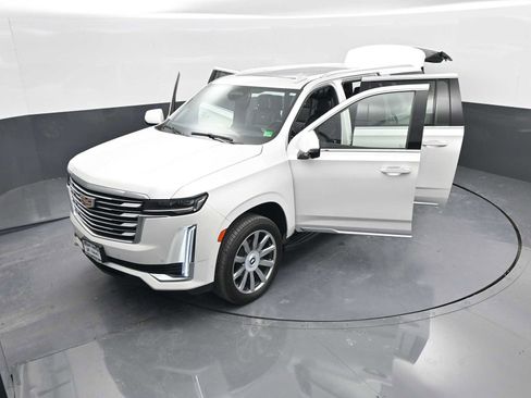 Used 2023 Cadillac Escalade ESV Premium Luxury Platinum image 48