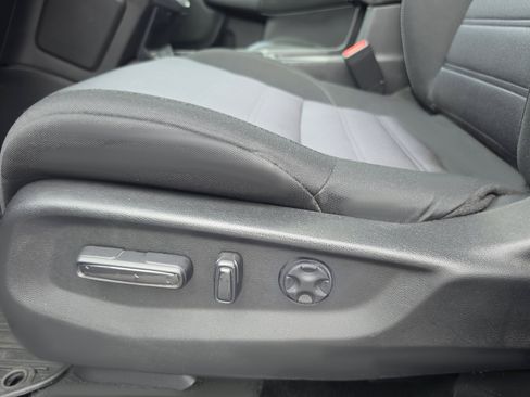 Used 2021 Honda CR-V EX image 12