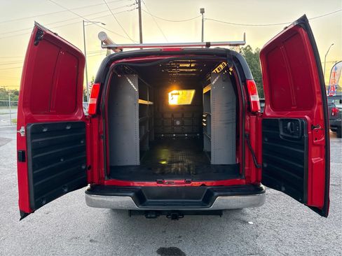 Used 2019 GMC Savana 2500 Extended w/ Driver Convenience Package RWD image 14