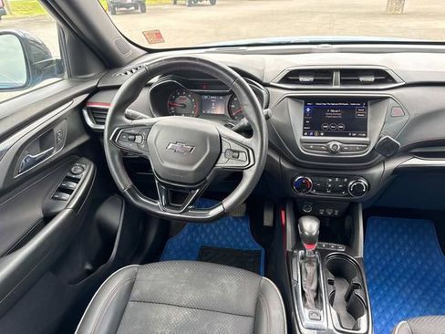 Used 2023 Chevrolet TrailBlazer RS AWD/4WD image 16