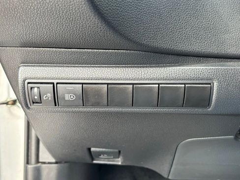 Certified 2024 Toyota Corolla SE FWD image 24
