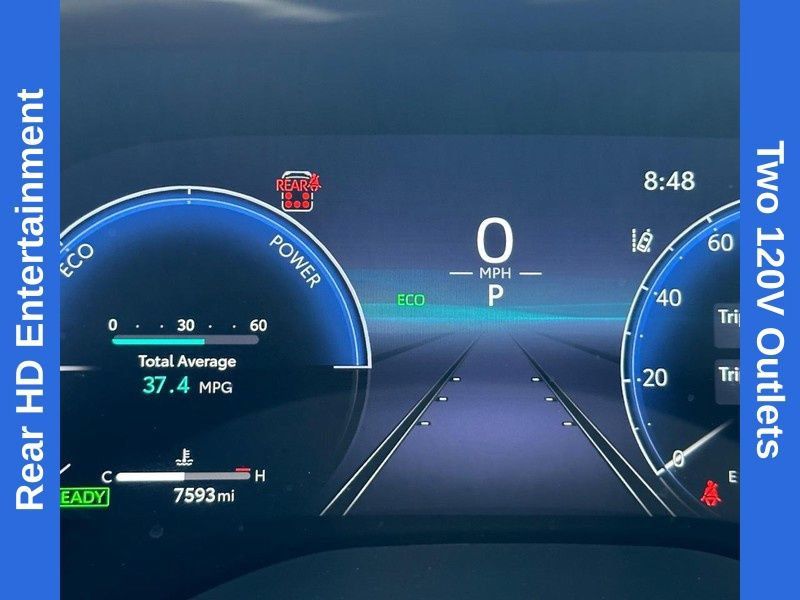 Used 2026 Toyota Sienna Limited FWD image 26