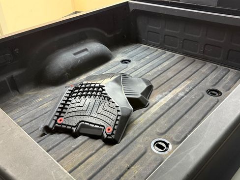 Used 2024 RAM 2500 Laramie w/ Night Edition image 43