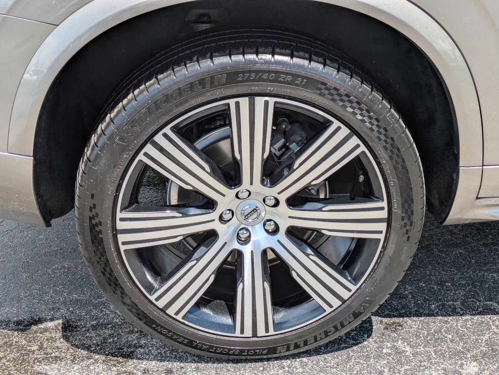 Used 2021 Volvo XC90 T6 Inscription AWD/4WD image 9