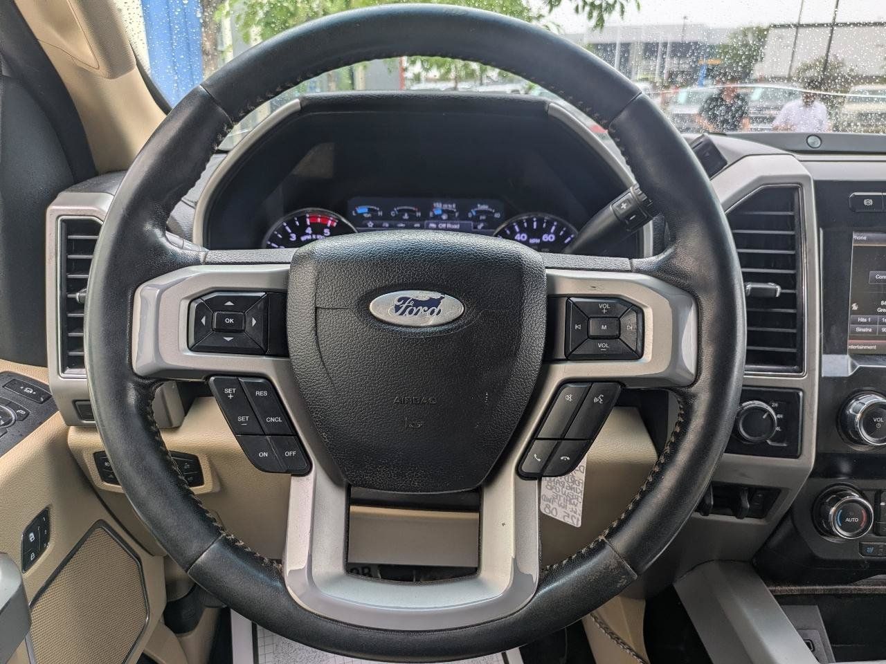 Used 2019 Ford F250 Lariat w/ Chrome Package AWD/4WD image 9