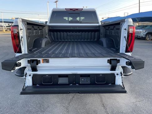 New 2026 GMC Sierra 2500 Denali Ultimate AWD/4WD image 36