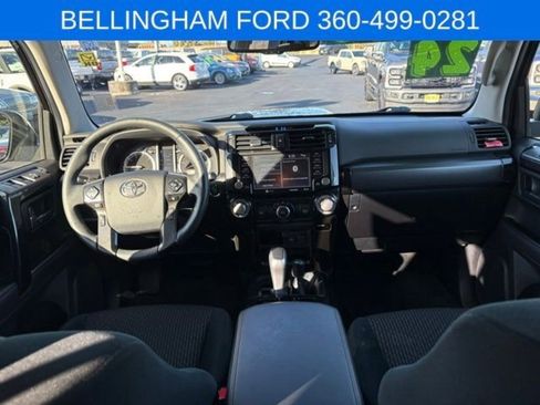 Used 2024 Toyota 4Runner TRD Off-Road image 18