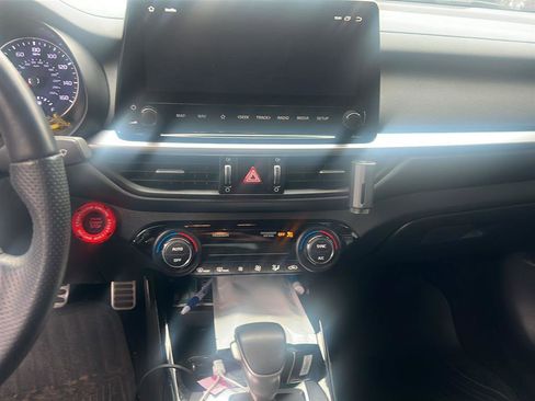 Used 2024 Kia Forte GT-Line image 4