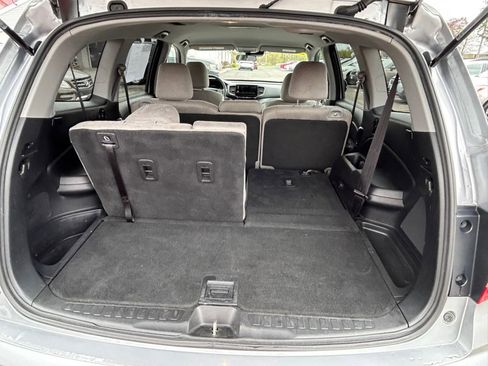 Used 2020 Honda Pilot EX image 17