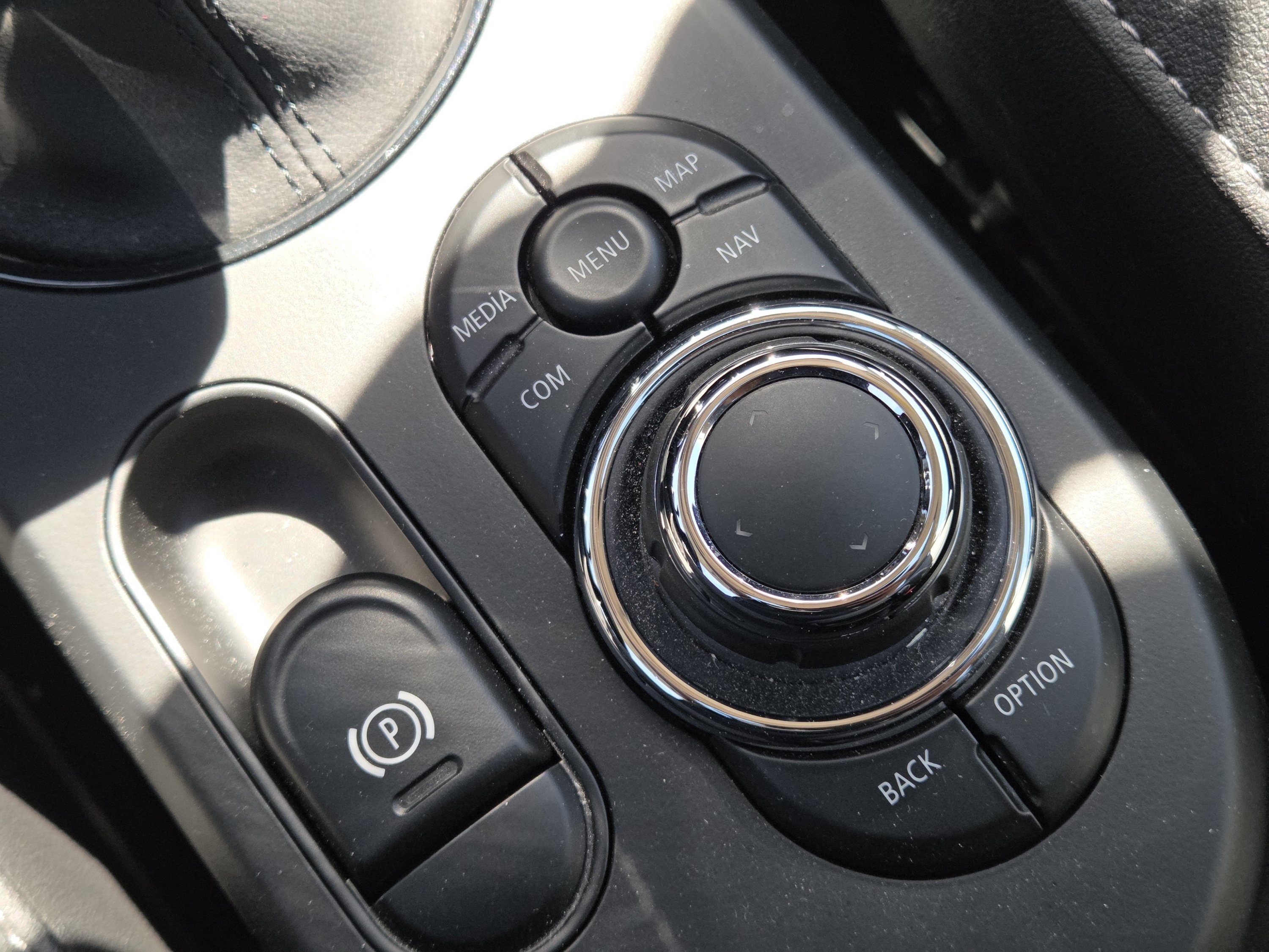 Used 2024 MINI Cooper SE FWD image 34