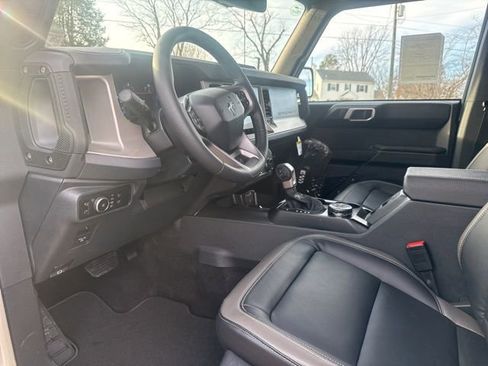 New 2025 Ford Bronco Outer Banks image 7