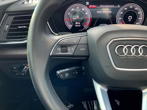 Used 2023 Audi Q5 2.0T Premium Plus w/ Premium Plus Package AWD/4WD image 21