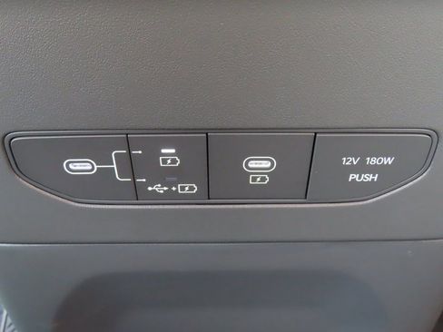 New 2026 Kia EV9 Wind image 13