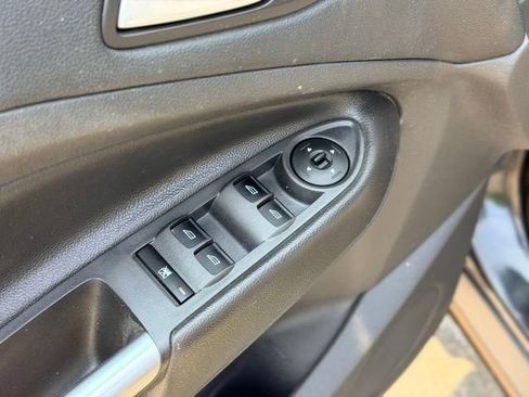 Used 2013 Ford Escape SE FWD image 14