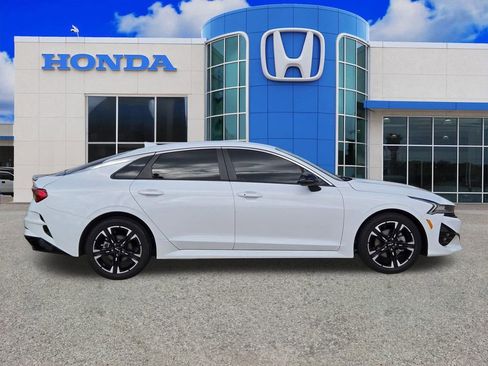 Used 2022 Kia K5 GT-Line image 2