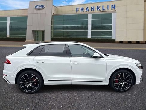 Used 2023 Audi Q8 Prestige AWD/4WD image 8