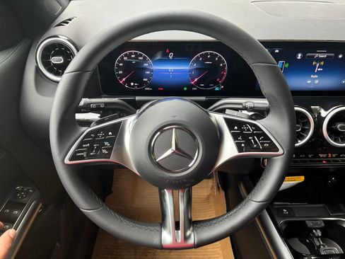New 2026 Mercedes-Benz GLA 250 4MATIC image 8