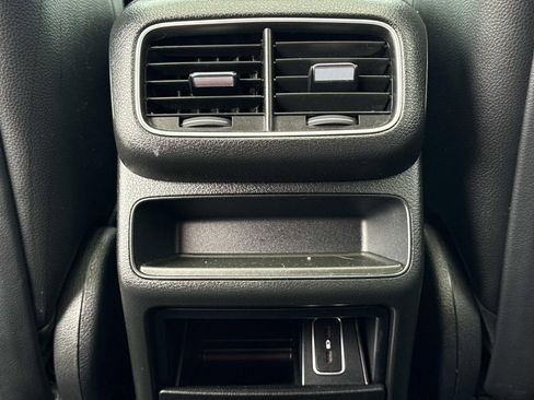 Used 2020 Mercedes-Benz GLE 450 4MATIC image 18