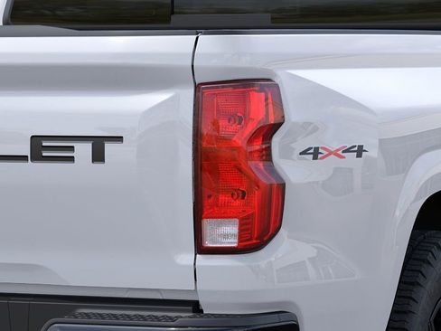 New 2026 Chevrolet Colorado W/T w/ WT Custom Package AWD/4WD image 11