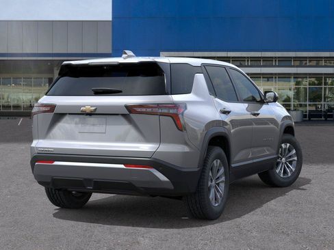 New 2026 Chevrolet Equinox LT w/ Safety and Technology Package FWD image 4