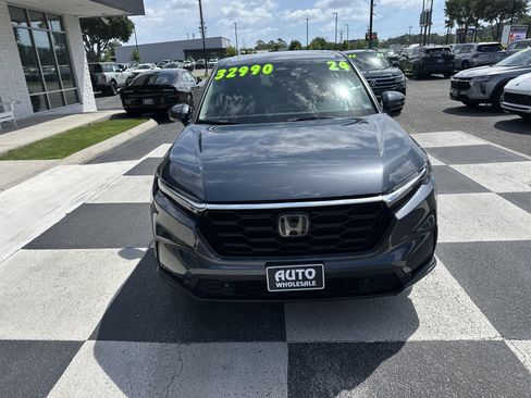 Used 2024 Honda CR-V EX-L image 2
