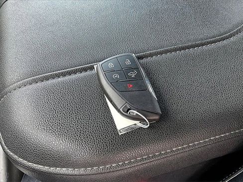 Used 2023 Chevrolet Silverado 1500 RST image 36