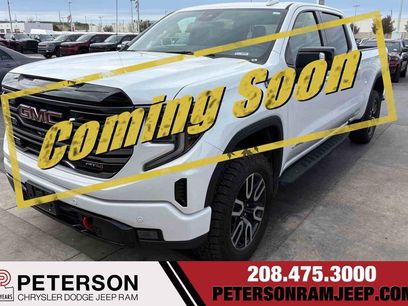 Used 2025 GMC Sierra 1500 AT4 w/ AT4 Premium Package