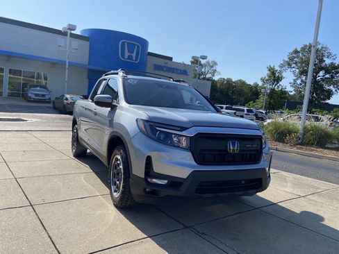 Used 2024 Honda Ridgeline RTL image 2