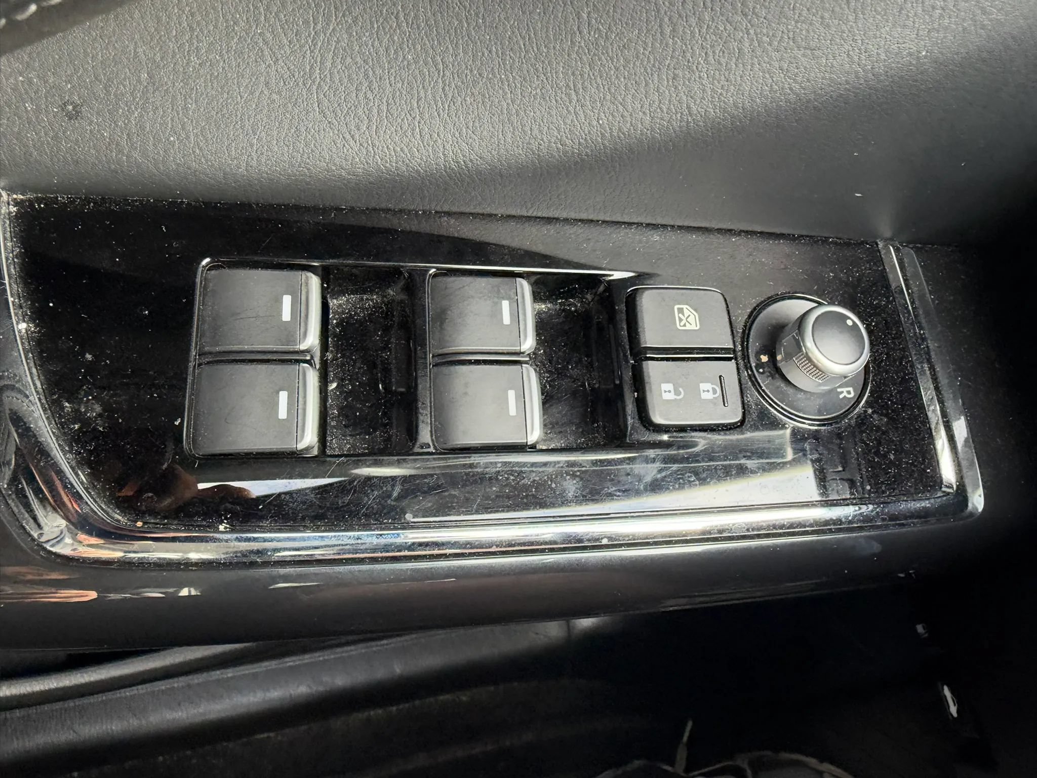 Used 2017 MAZDA CX-9 Touring AWD/4WD image 13