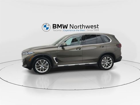 New 2026 BMW X5 xDrive50e AWD/4WD image 10