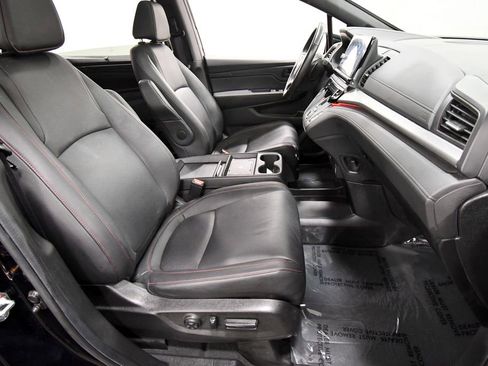 Certified 2025 Honda Odyssey Sport-L image 21