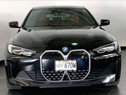 Certified 2023 BMW i4 eDrive35 w/ Premium Package image 3